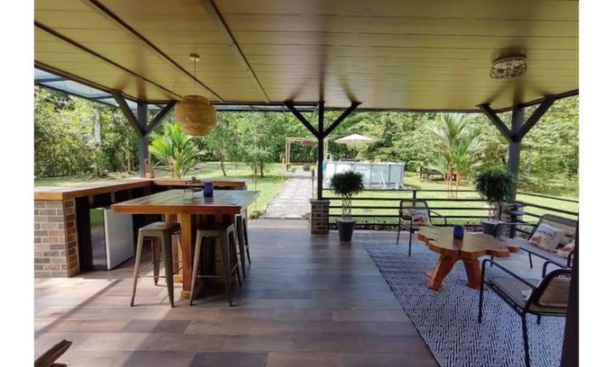 Guapiles Cabin | The White Cabin