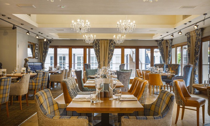 Romsey Hotel | The White Horse Hotel, Romsey, Hampshire