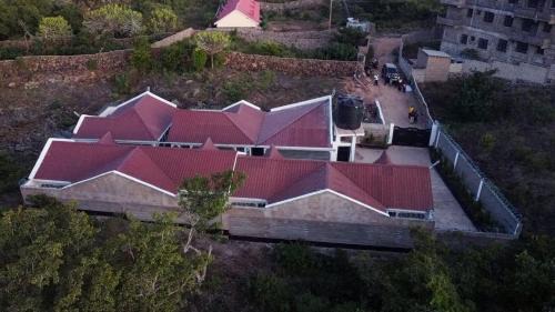 Kibwezi Apartment | the white house Apartments