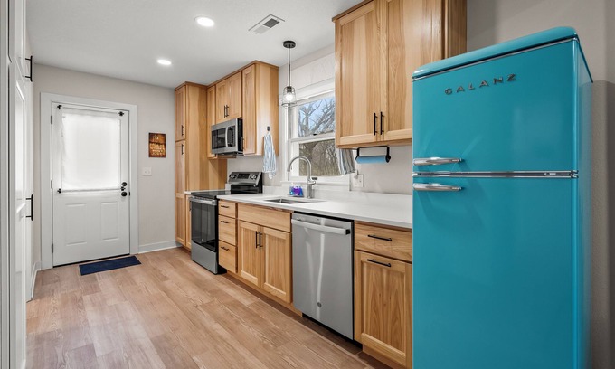 Eldora House | The White Oak Haven