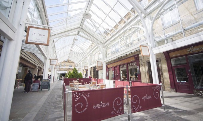 Halifax Hotel | The White Swan Hotel