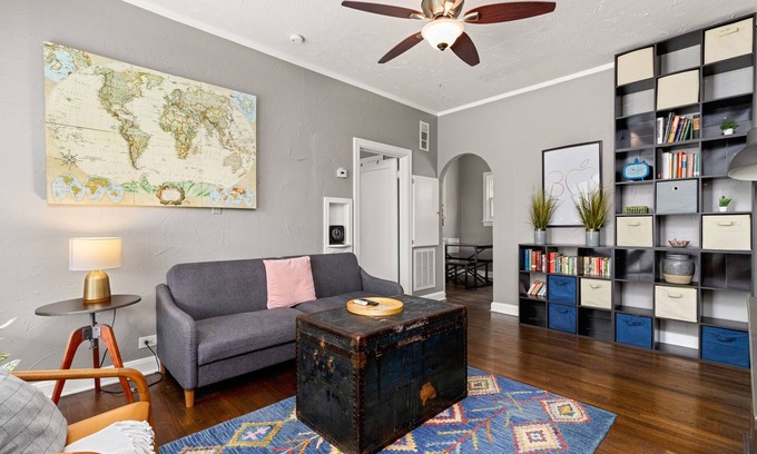 Monte Vista Apartment | The whole apartment in the historic center