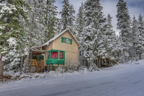 Government Camp House | The Wilcox Cabin