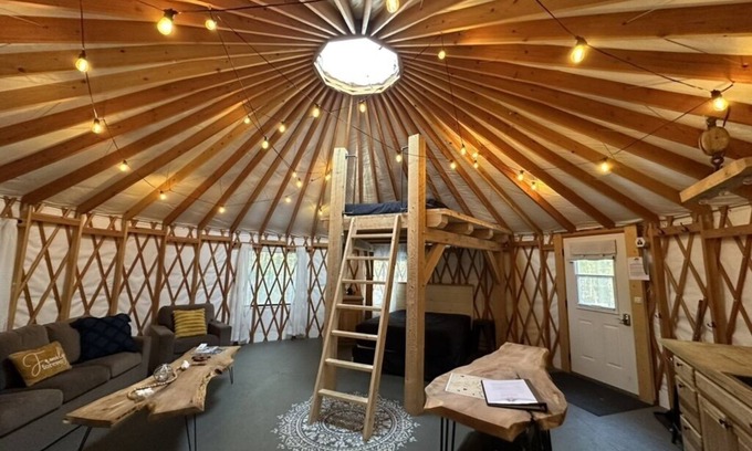 Bethel House | The Wild at Chandler Brook Village