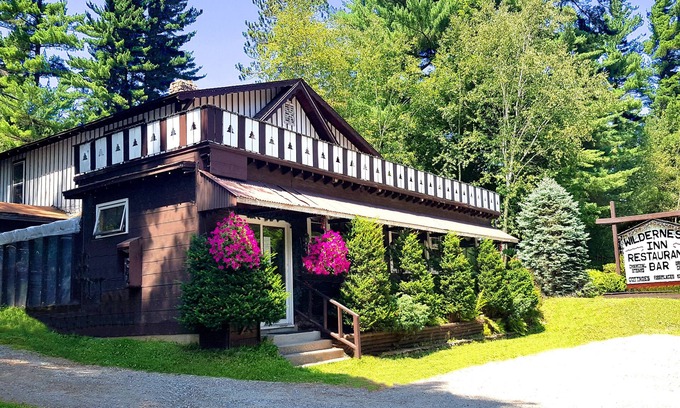 Wilmington Ski Chalet | The Wilderness Inn