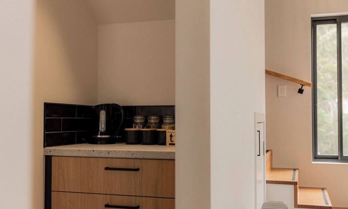 Four Mile Creek Apartment | The Wilds – Beach & Bush