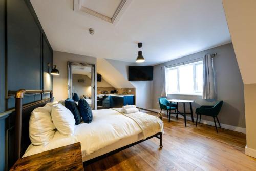 Bradley Stoke Apartment | The Willow - Studio 30