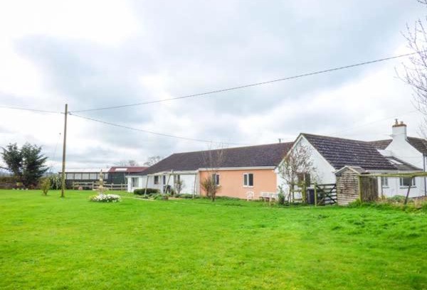 Felton House | The Willows