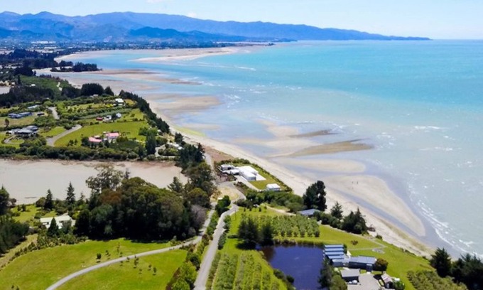Tasman Villa | The Windhover Estate