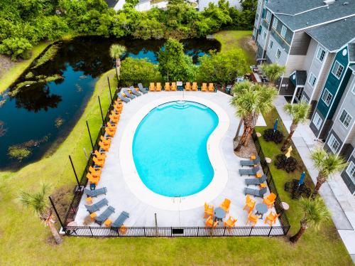 North Carolina Coast Hotel | The Windstar Hotel - Carolina Beach