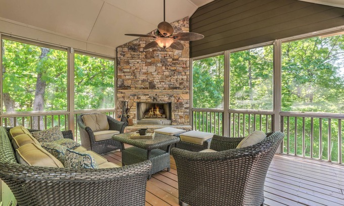 Big Canoe House | The Wolf's Den - Ultimate relaxation surrounded by nature