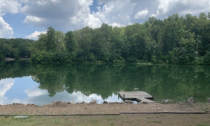 Cherokee Village House | The Woodland View Lake House