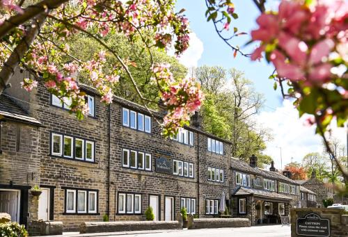 Stocksmoor Hotel | The Woodman Inn