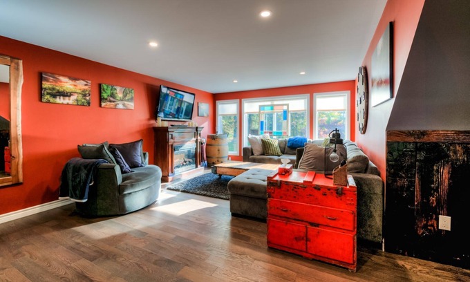 Salem Cottage | The Wright's Coach House
