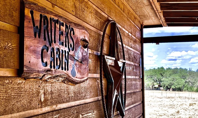 Johnson City Cabin | The Writer’s Cabin