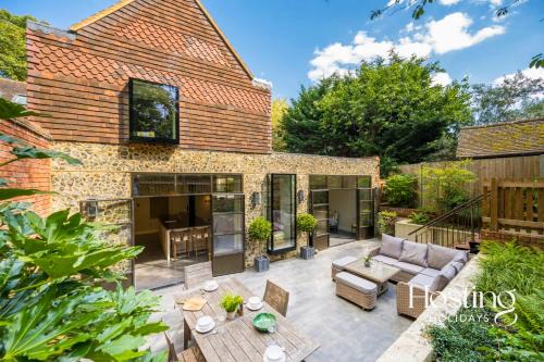 Marlow House | The Writers Retreat