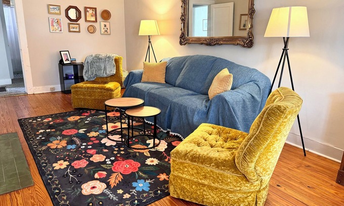Selma House | The Yellow Bungalow. Located in Selma's charming historic district!