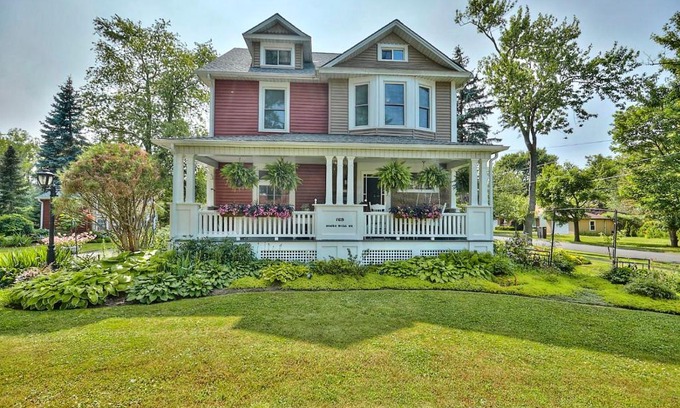 Ridgeway House | THE YORK HOUSE BOUTIQUE stay