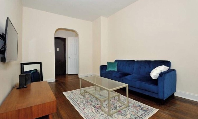 Upper East Side Apartment | The York Vibe 8657