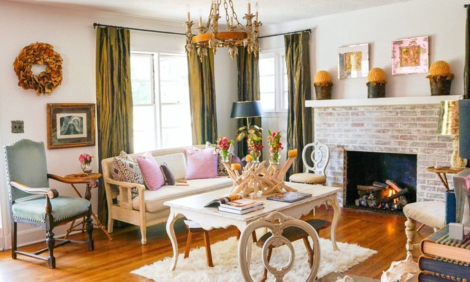 Oxford Cottage | The Z is a cozy cottage walking distance to the square, campus and Rowan Oak.