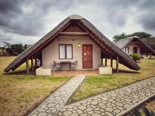 Jozini Cabin | The Baobab Inn