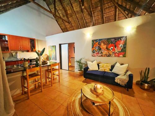 Greater Johannesburg Metropolitan Area Ski Chalet | The Zen-Den - Subtle Charm & Luxury in Bryanston