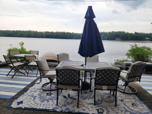 Orange House | The Zen Waterfront Retreat: A Sweetwater Stay