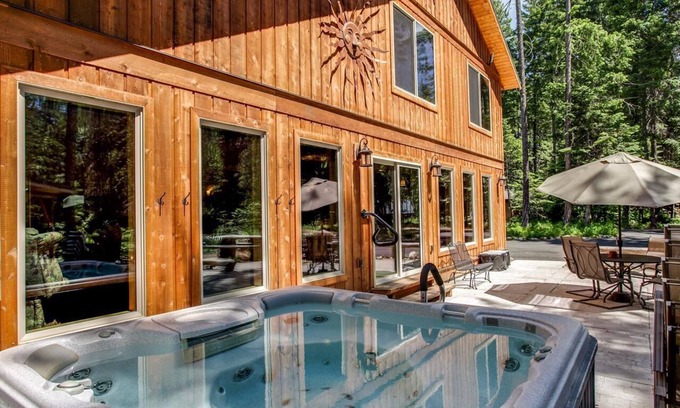 Ardenvoir House | Theater, Hot Tub & River Access. This home was built for big groups!