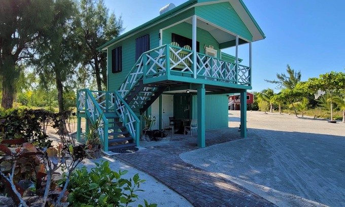 King's Park House | Therapy - Cabin 3 at St. George's Caye