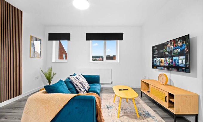 Cradley Heath Apartment | There is 1 bedroom with 1 small double bed, able to comfortably accommodate 2 guests.