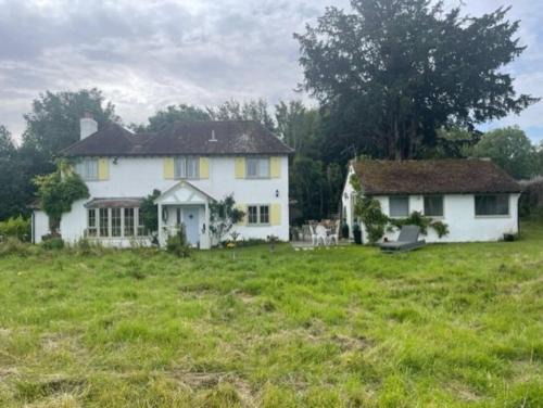 Marlow House | Thimble Cottage