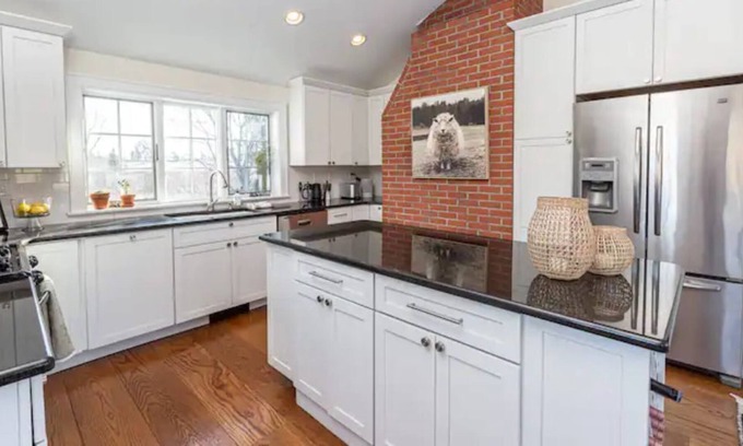 Millbrook House | Thimble House -Adorable home on gorgeous property!