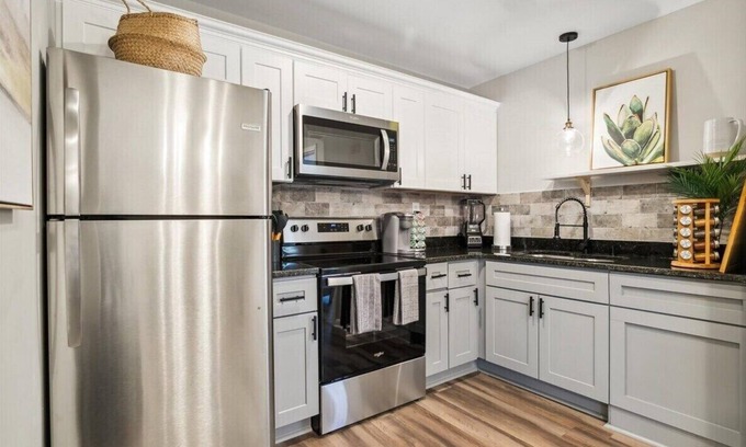 Hampton Apartment | This apartment is a 1 bedroom(s), 1 bathrooms, located in Hampton, VA.