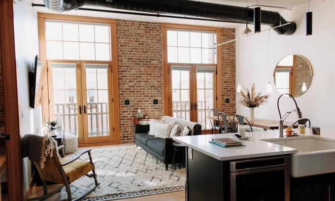 Sheridan Condo | This condominium is a 3 bedroom(s), 2 bathrooms, located in Sheridan, WY.