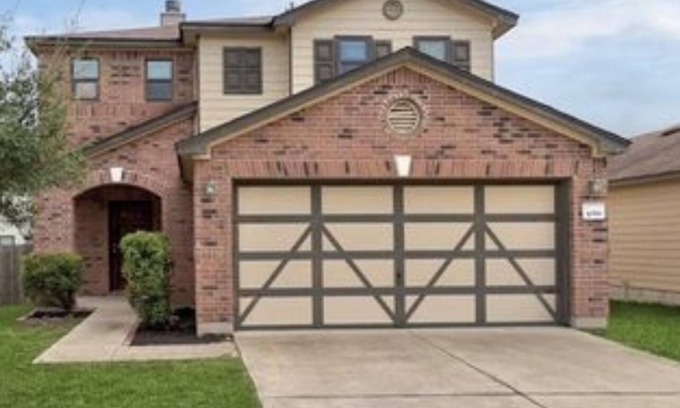 Temple House | This Contemporary home provides the perfect space for a family.