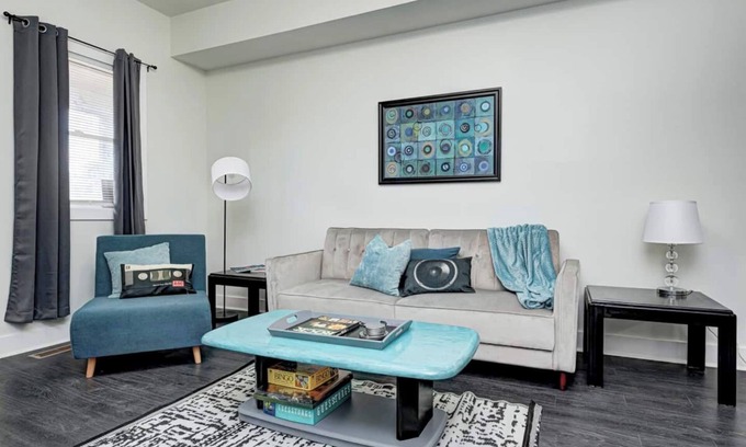Fountain Square House | This house is a 0 bedroom(s), 2 bathrooms, located in Indianapolis, IN.