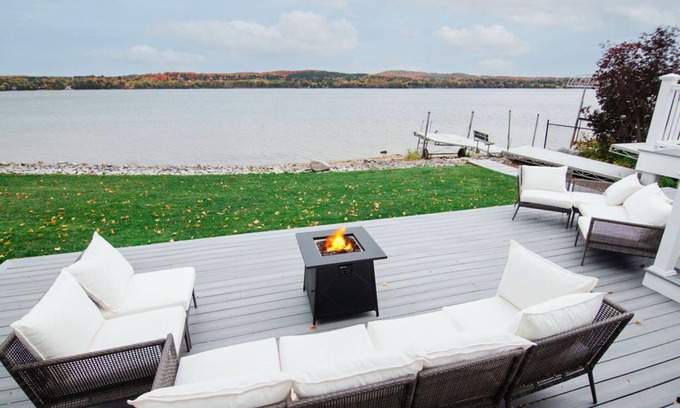 East Jordan House | This house is a 3 bedroom(s), 4 bathrooms, located in East Jordan, MI.