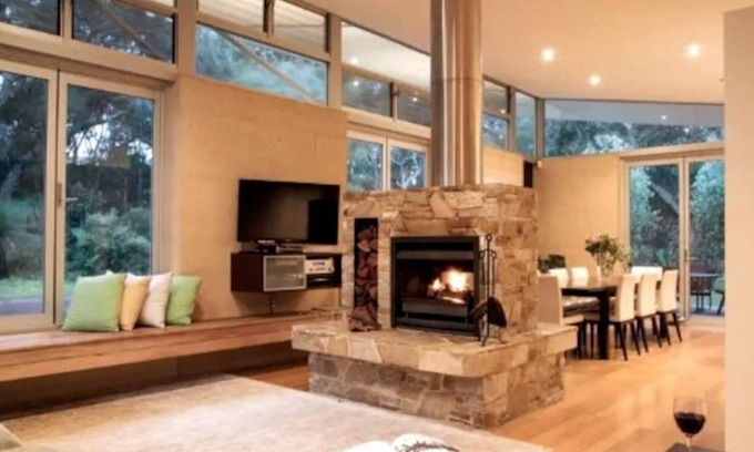 Redgate House | This house is a 2 bedroom(s), 2 bathrooms, located in Margaret River, WA.