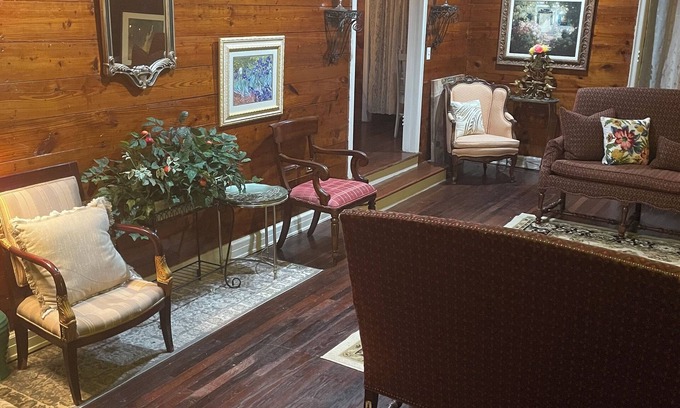 Rosebud House | This is a charming historical property perfect for families and events!