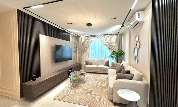 Roman Ridge Condo | This is Home