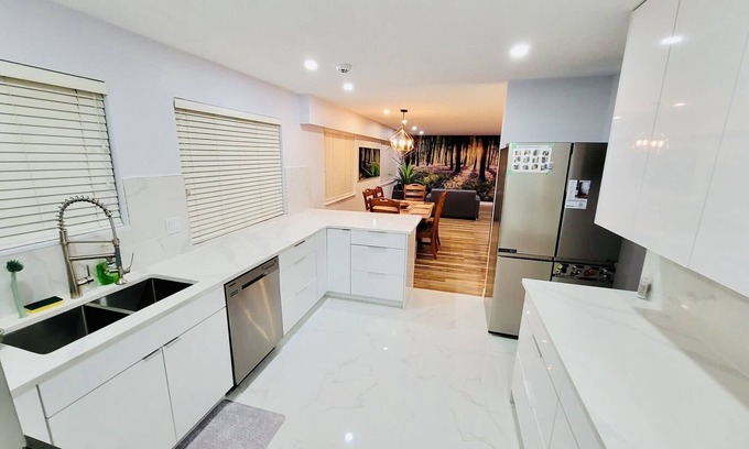 Port Coquitlam House | This listing does not exist
