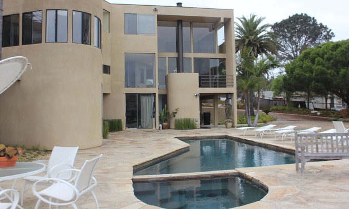 Carmel Valley House | This modern home is a bike ride away from the beach on a private street.