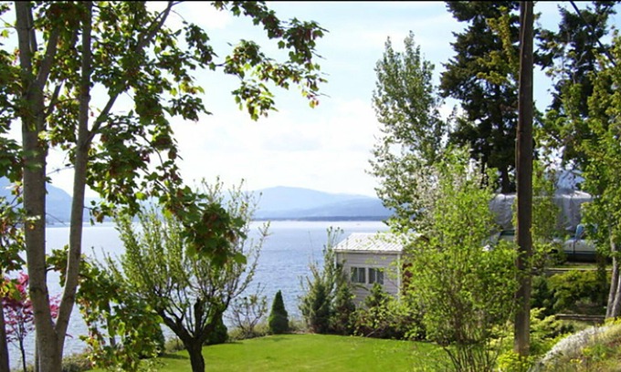 Blind Bay House | This property is huge 7 private bedrooms sleeps 16