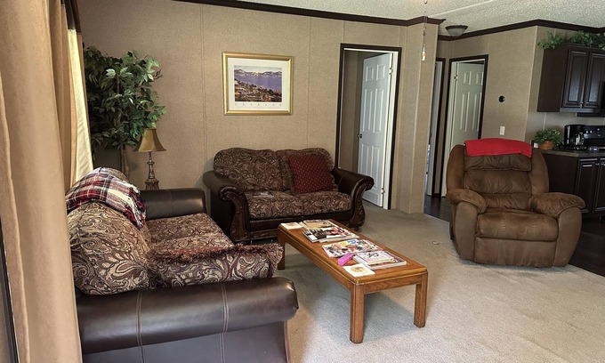Water Valley House | This spacious 3 bd 2 bath is ready for your next getaway.