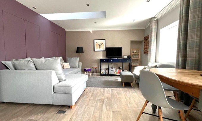Golspie Apartment | Thistle Apartment Golspie