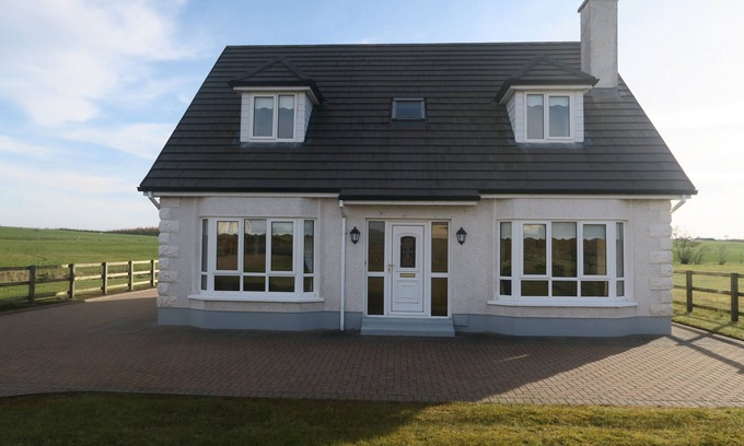 Rathnamagh House | THISTLEDOWN Ballina, Crossmolina Co Mayo Sleeps 8 Sister property to INGLEWOOD