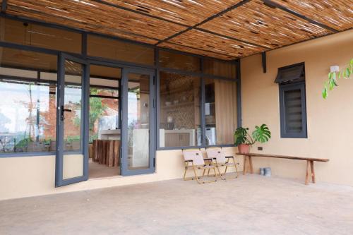 Lam Ha Bed & Breakfast | Thom Farm and Retreat