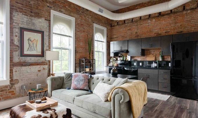 Ypsilanti Apartment | Thompson 307 · Light Filled Artist Loft - Downtown Depot town