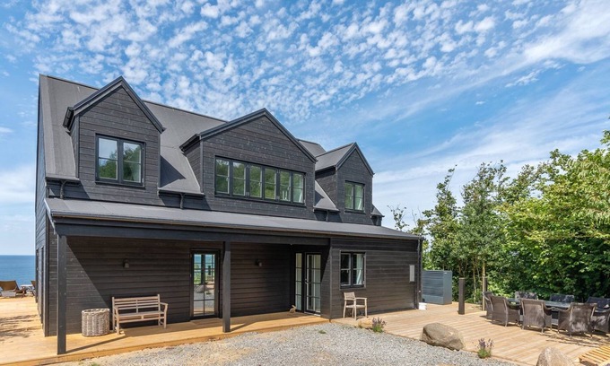 Vang House | "Thormoth" - 200m from the sea by Interhome