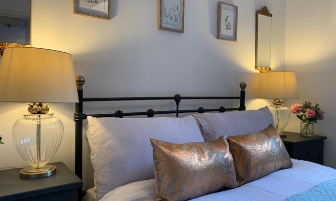 Fen Drayton House | Thorn House B&B